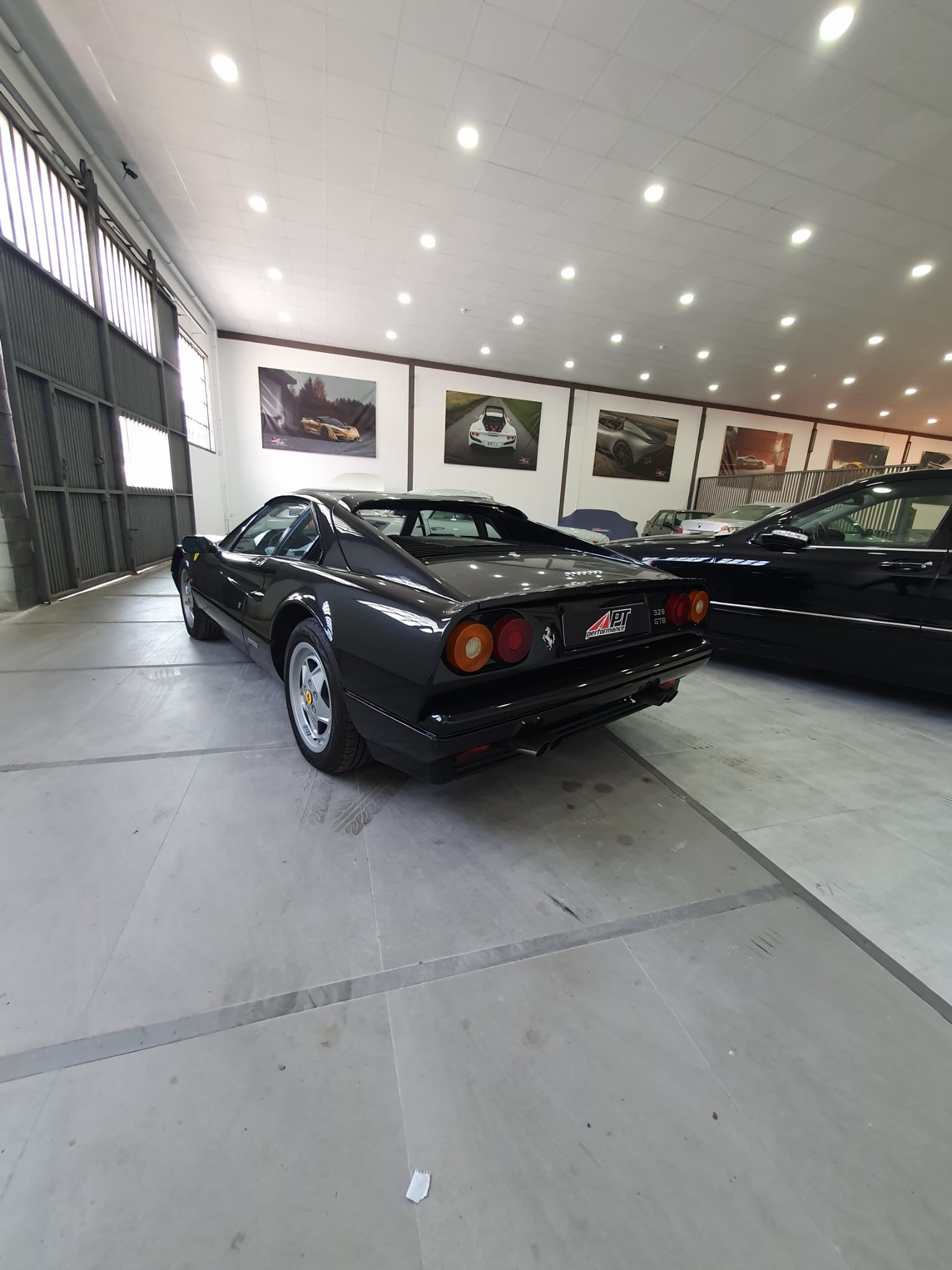 Ferrari 328 GTBi