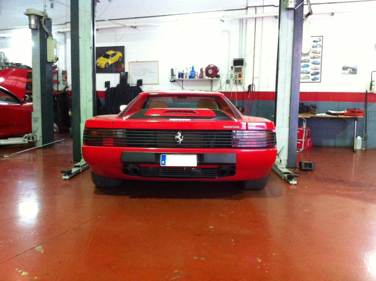 Ferrari Testarossa